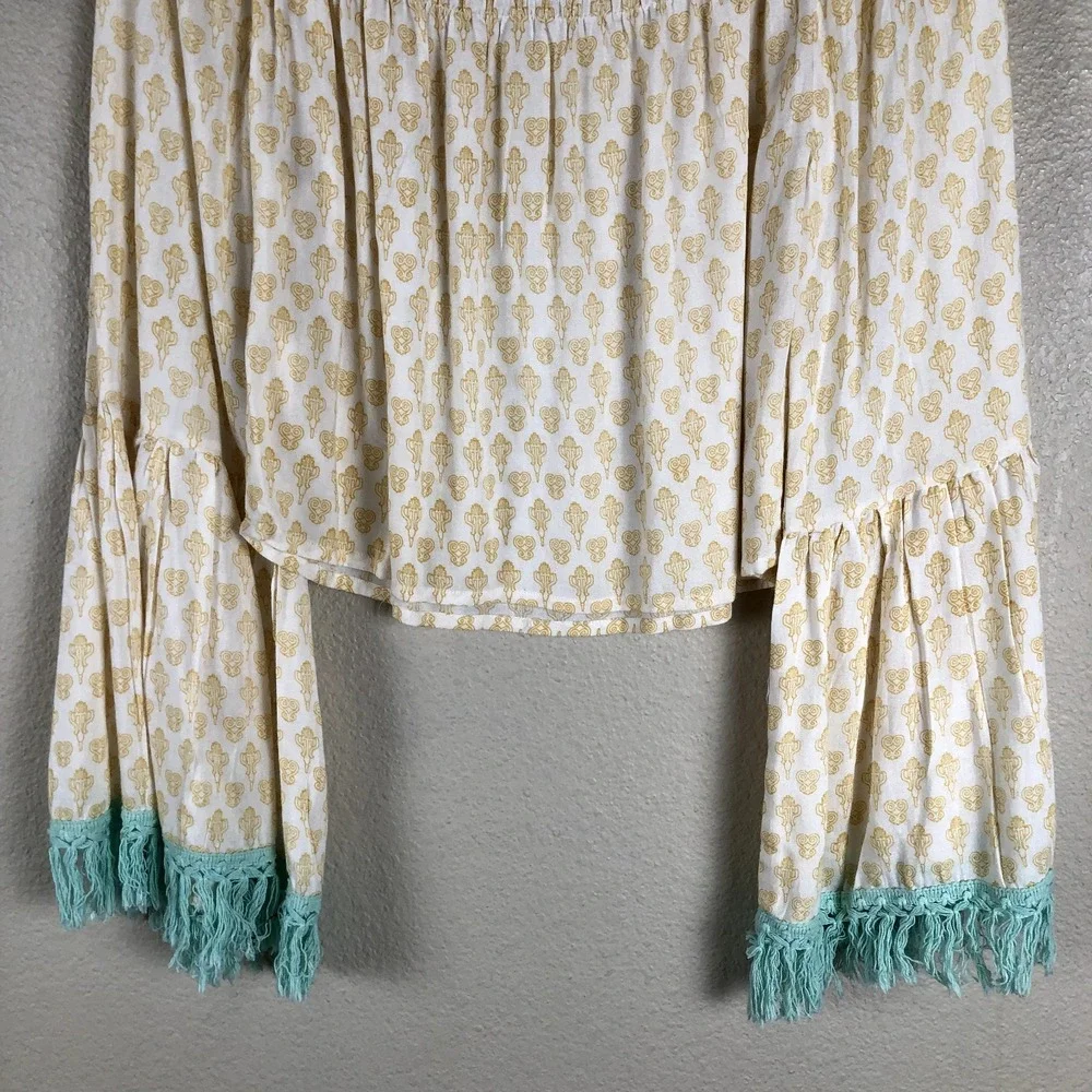 Anthropologie Raga Shirt Womens X Small Yellow Geo Cropped Fringe Bohemian‎ Boho